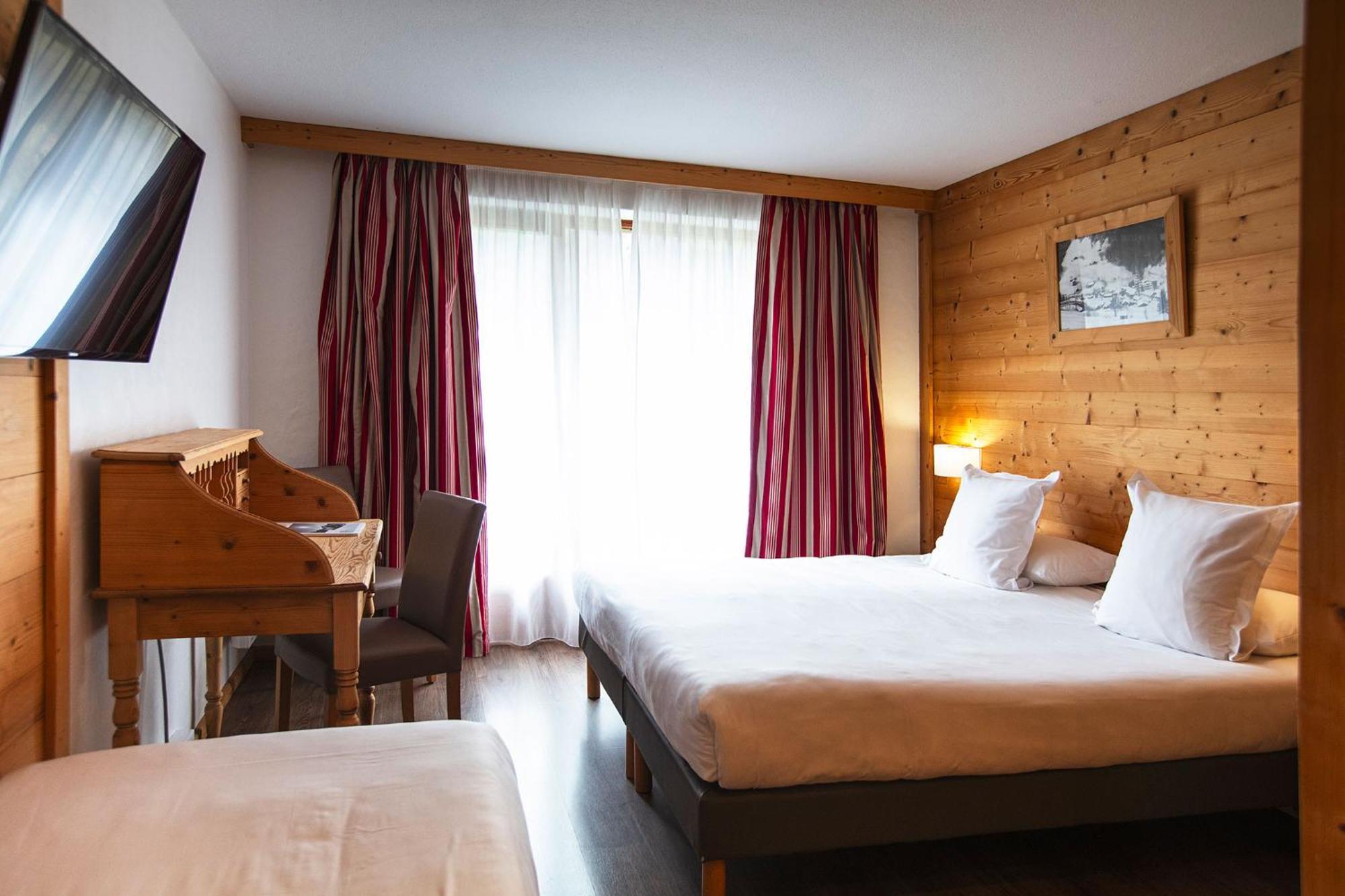 Hotel Alpen Roc Clusaz Zewnętrze zdjęcie